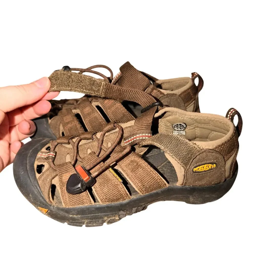 Keen Boys Summer Sandals Outdoor Hiking Waterproof Brown Size 1